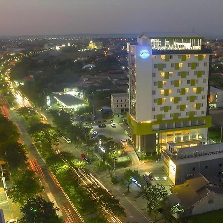 Hotel Dafam Pacific Caesar Surabaya Luaran gambar
